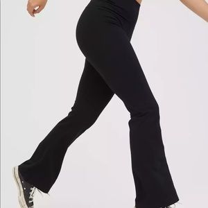 Aerie Offline OG High Waisted Flare Leggings